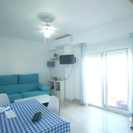 Flat Close To Old Town And Beach